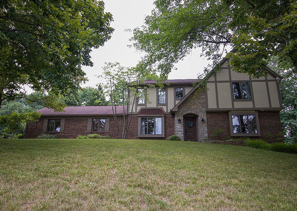 1st image of 8164 Woodcreek Dr