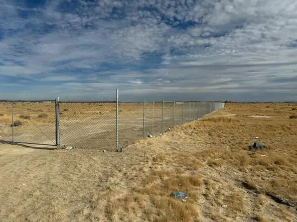 10 10th Stw Vic Ave #F10-h10, Lancaster, CA 93536