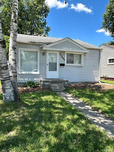 1st image of 27699 Brettonwoods St