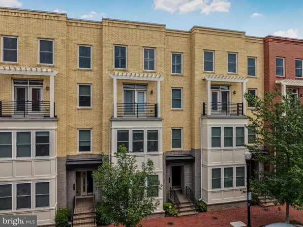 1911 Main Line Blvd Unit 102, Alexandria, VA 22301