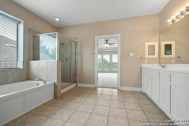 410 Cadence Hl — Photo 16