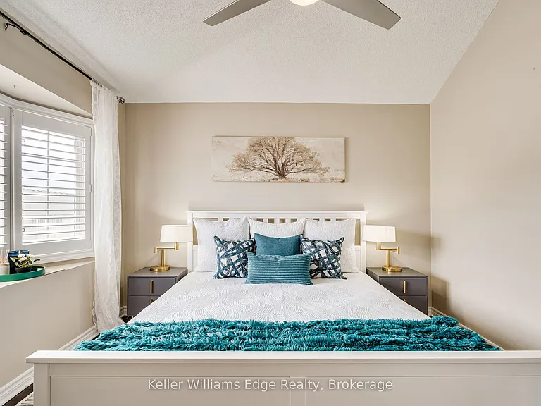 5080 Fairview St #8 — Photo 16