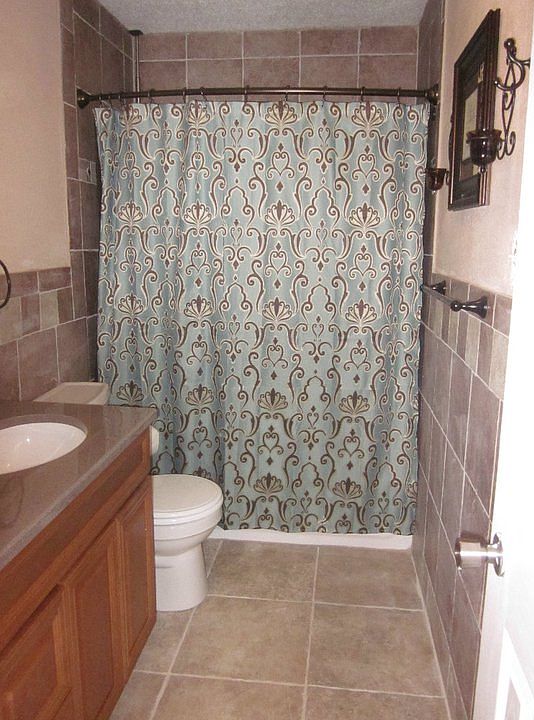 2nd image of 209 Orchid Dr