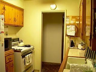 3rd image of 3600 Presidio St