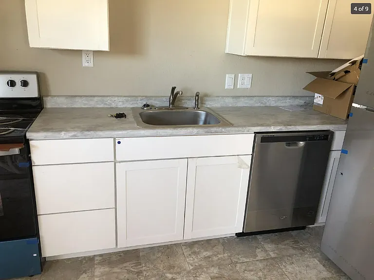 113-115 W Milton St #117 — Photo 5