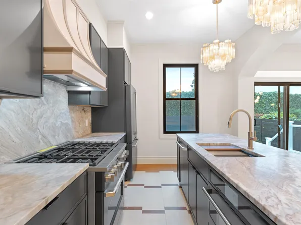 83 Liberty Place image 21 of 43