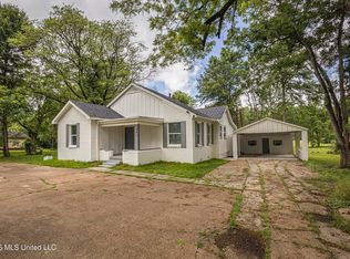 3541 N Liberty St, Canton, MS 39046