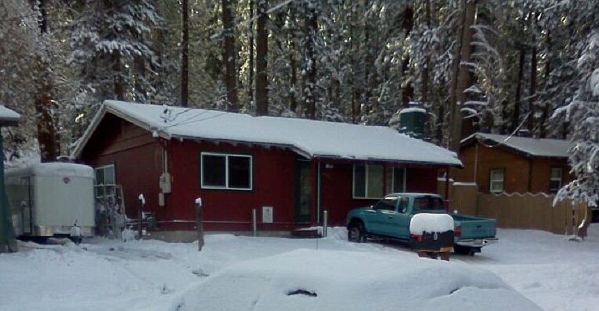 1st image of 2538 Armstrong Ave