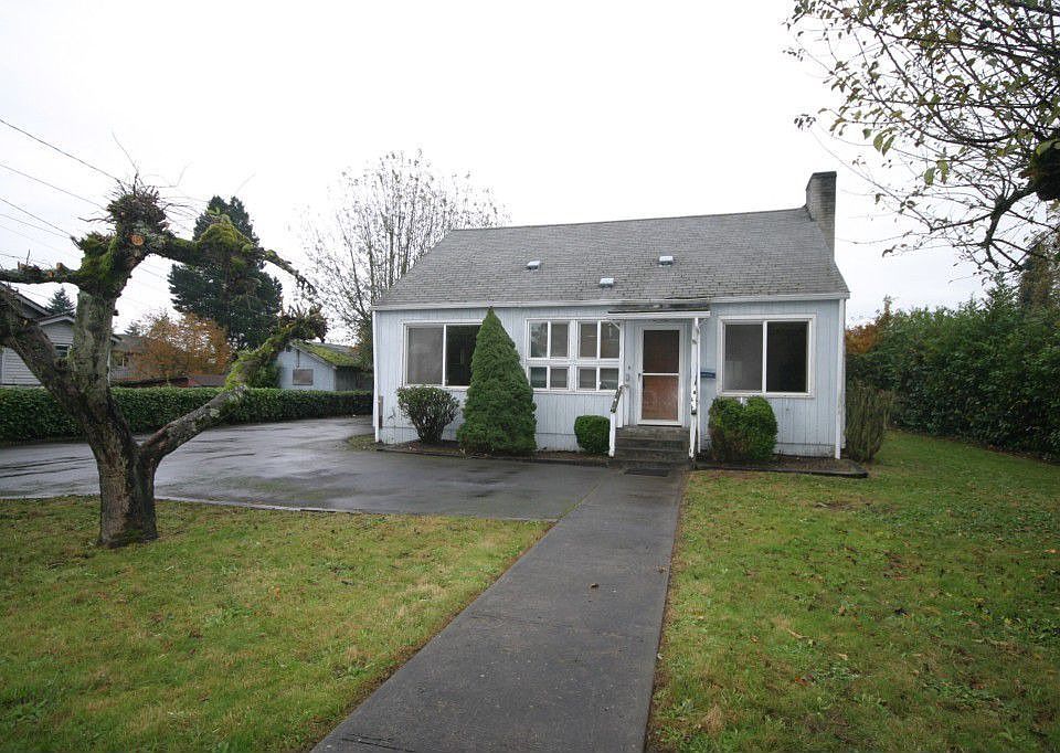 1st image of 13004 24th Ave S