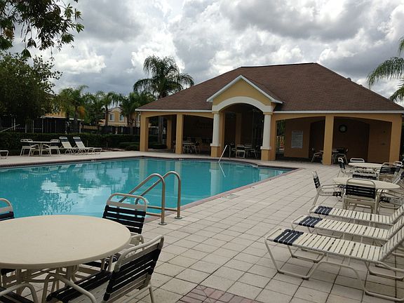 4th image of 1643 Fluorshire Dr