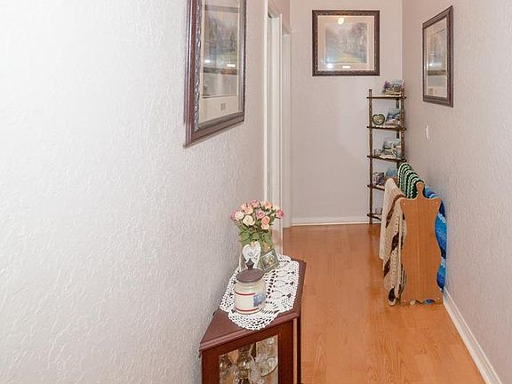 5th image of 4910 Zion Dr
