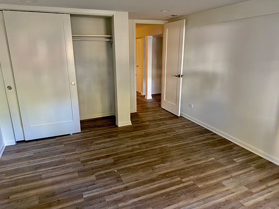 4th image of 2221 W Winnemac Ave #G