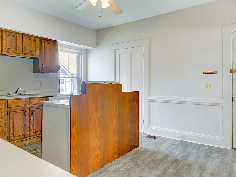 8 Chase Ave #1 — Photo 11