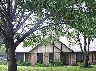 8130 Old McGregor Rd, Woodway, TX 76712