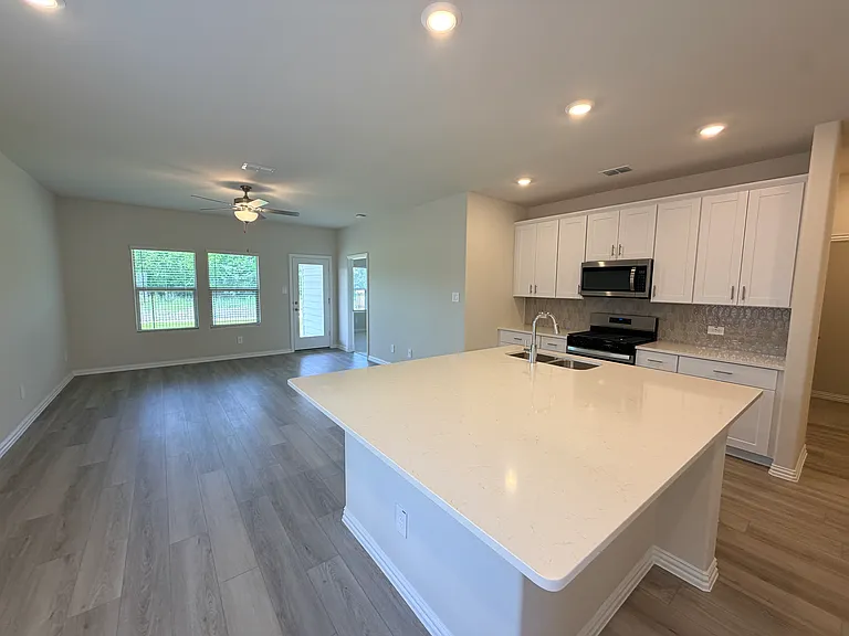 6212 Chickney Dr — Photo 11
