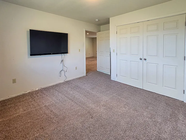 1310 Chucker Ln — Photo 9