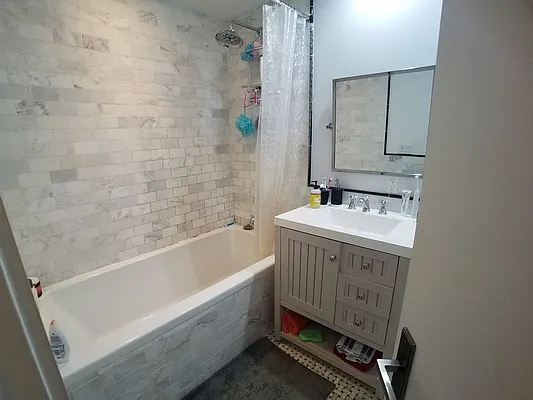 Rented by Bold New York | media 3