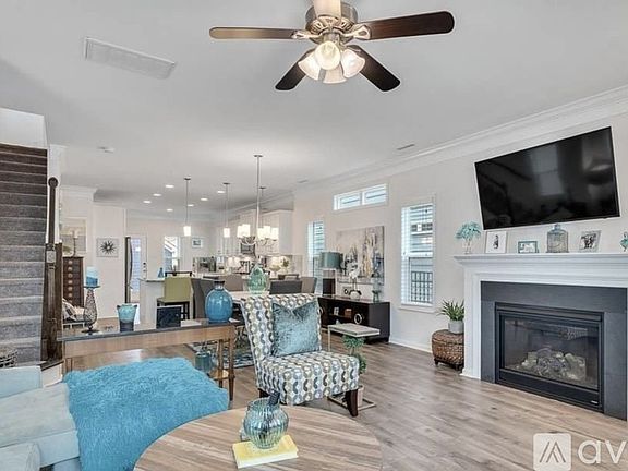 4th image of 1269 Brown Velvet Ln