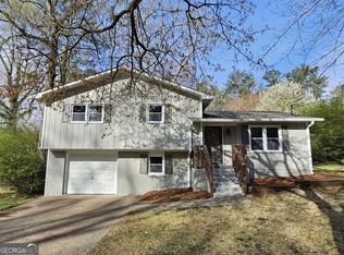 2910 Maple Way, Douglasville, GA 30134