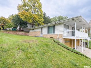 6107 Madison Ave, Bartonville, IL