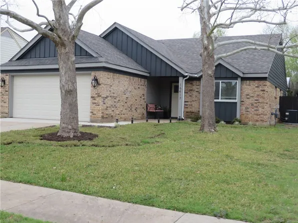 16417 Spotted Eagle Dr, Leander, TX 78641