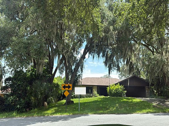 4th image of 4631 E Windmill Dr