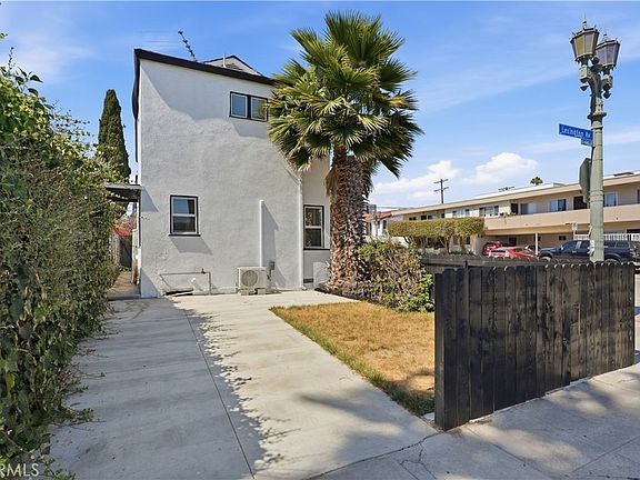 3rd image of 1205 Cole Ave