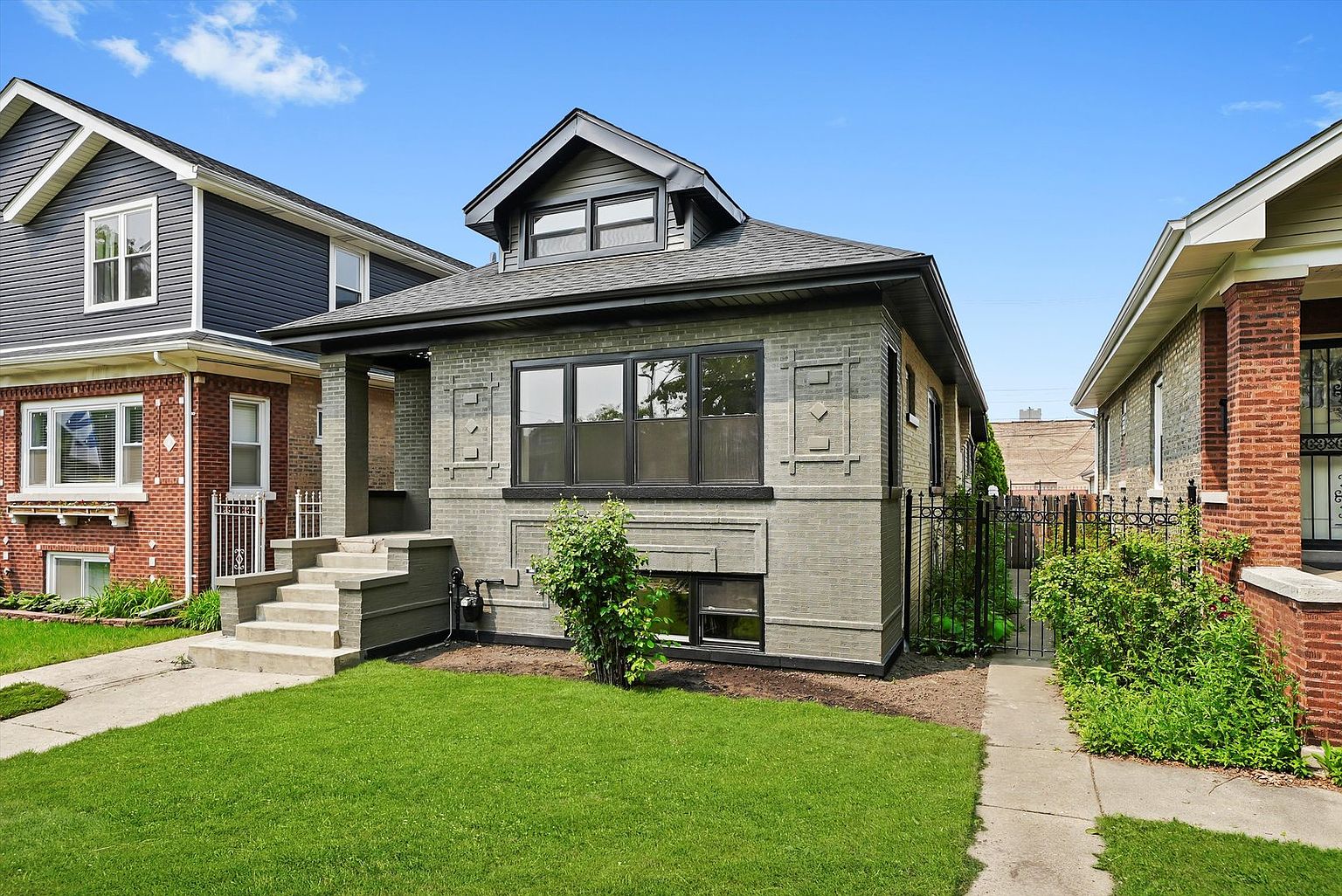 Cozy home in a quiet neighborhood