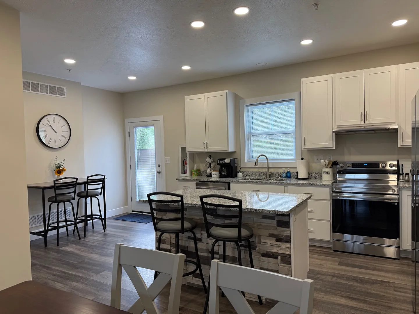 3275 Brodhead Rd - 3275 A — Photo 2