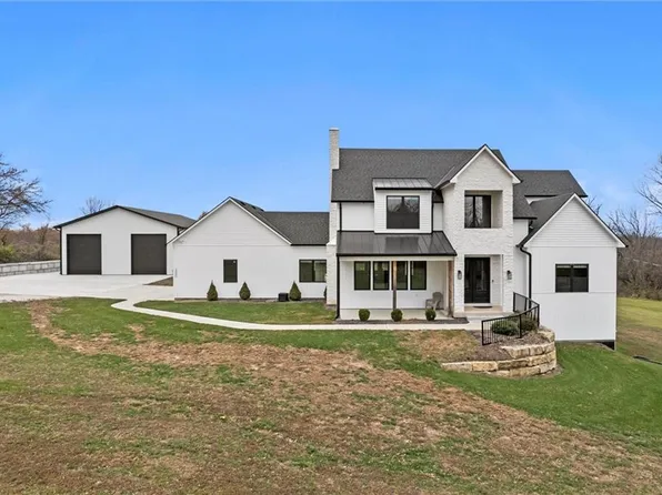 3030 N 123rd St, Kansas City, KS 66109