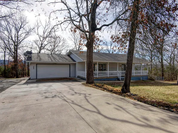 399 Crestview Drive, Ridgedale, MO 65739
