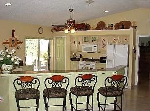 Large kitchen, big open space