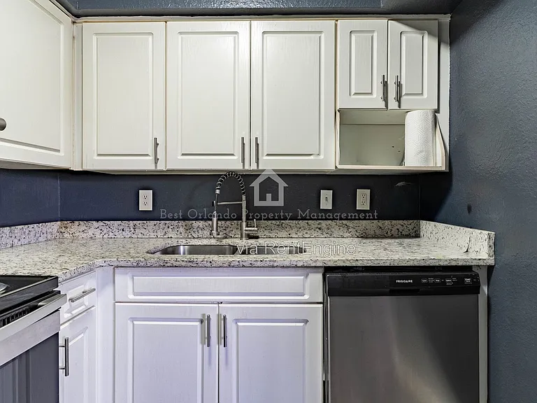 748 Wyman Ct #1 — Photo 9