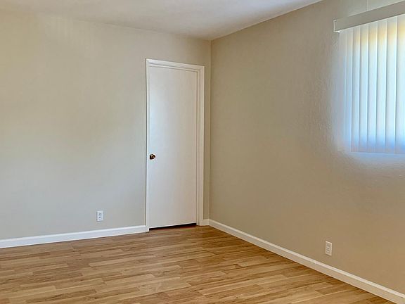 4th image of 2070 Radio Ave #2319