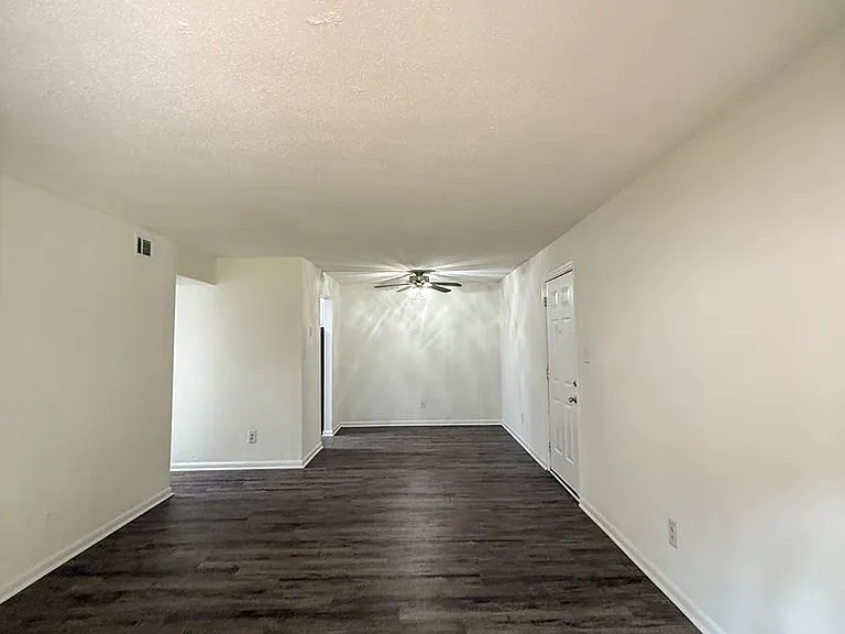 Brynn Marr Village — Photo 15
