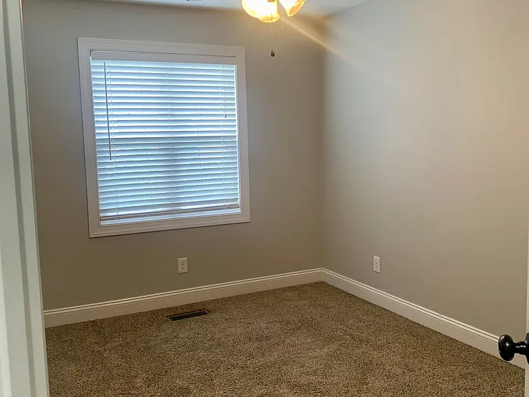 104 Capital St — Photo 20