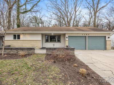 1182 Springwood Dr SE, Kentwood, MI, 49508