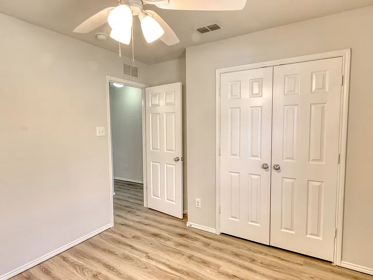 433 Magma Dr — Photo 8