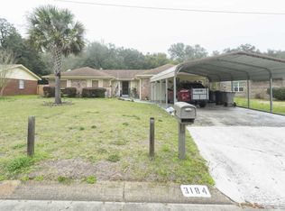 3184 Bent Oak Dr, Pensacola, FL 32526