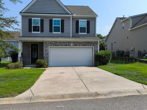 4 Bradford Ct, Beaufort, SC 29902