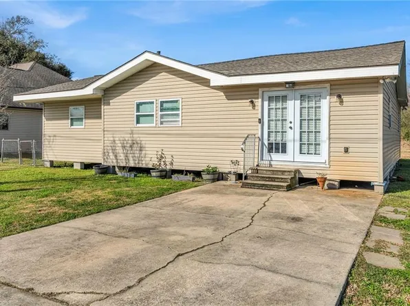 702 Kinler St, Luling, LA 70070