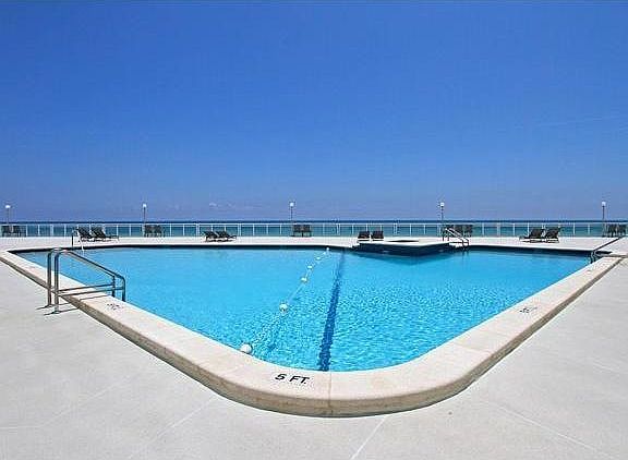 4th image of 7135 Collins Ave APT 806