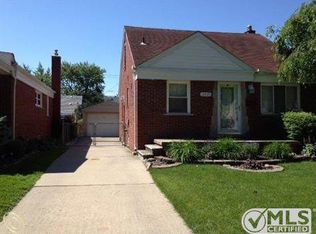 13439 Oakdale St, Southgate, MI 48195