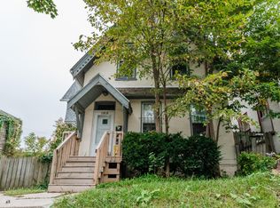 2315 N Oakland Ave, Milwaukee, WI 53211