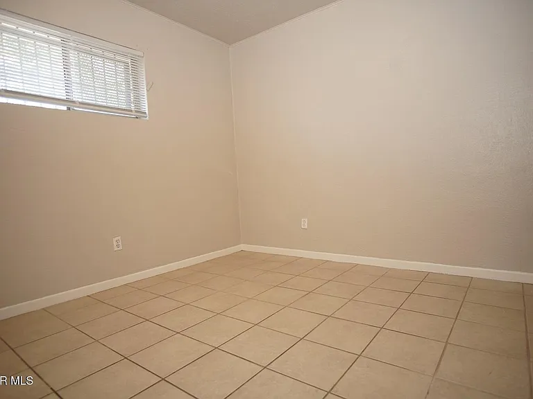 7309 Alameda Ave #B — Photo 5