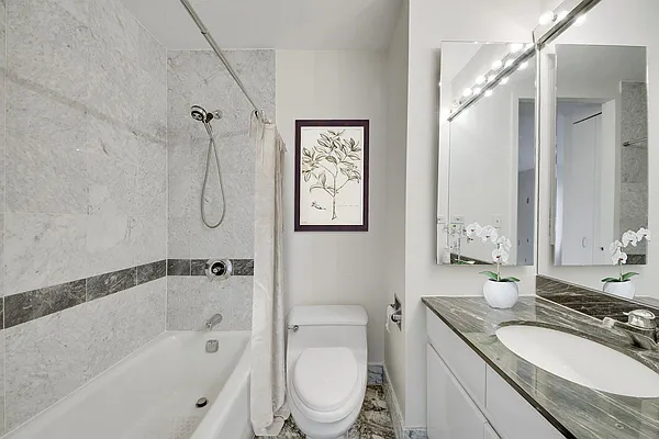 Rented by Chase Global Realty Corp | media 10