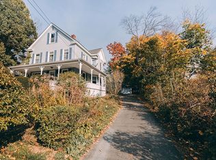 139 Elm St, Greenfield, MA 01301