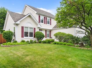 2937 Arbor Ln, Aurora, IL 60502