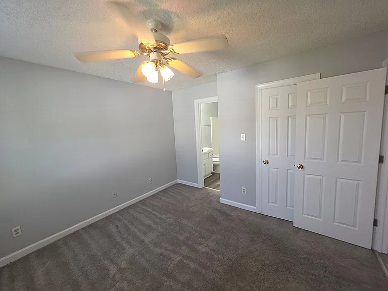 122 Tonya Ct — Photo 15