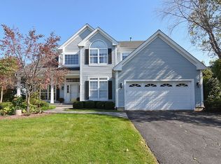 795 Ravinia Dr, Gurnee, IL 60031